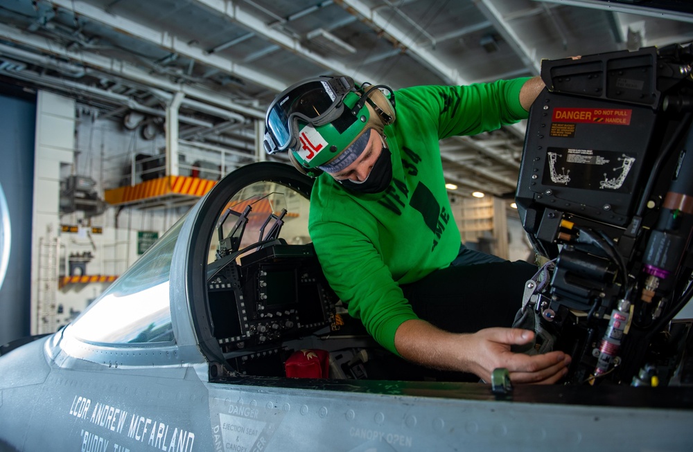 USS Harry S. Truman (CVN 75) transits the Atlantic Ocean.