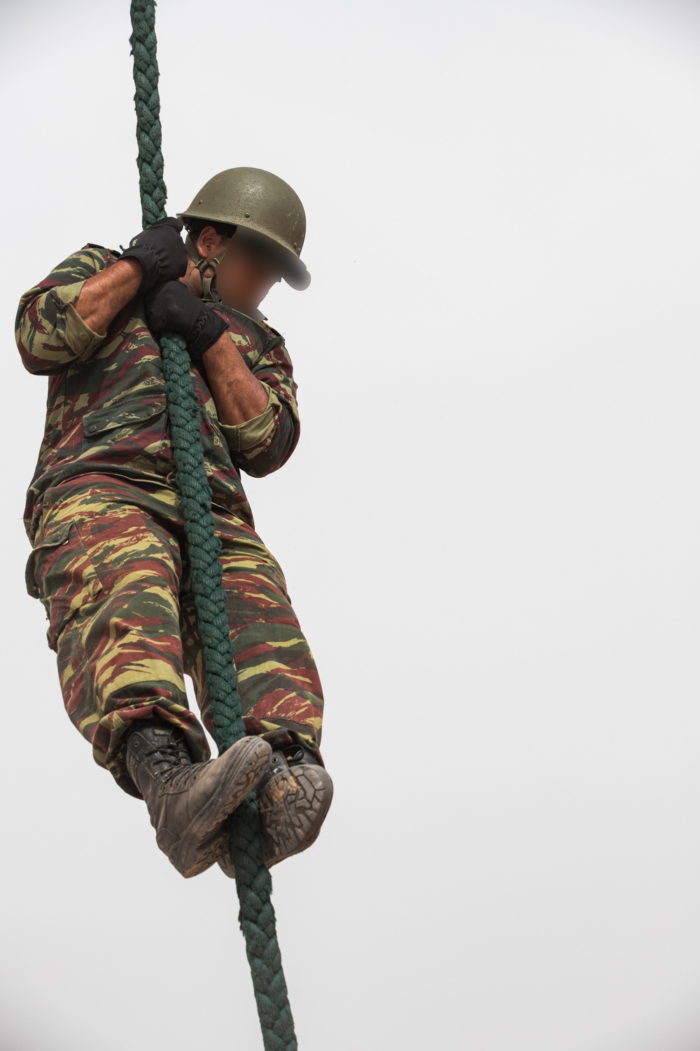 African Lion 2021 - Moroccan and 19th Special Forces Group Fast Rope Training
