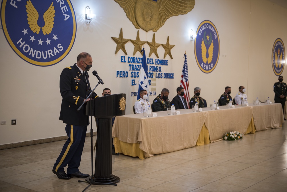 JTF-Bravo leadership visits partner nation military