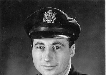 ‘Rosie’s Riveters’ nose art dedication immortalizes legacy of 100th BG pilot with 100th ARW