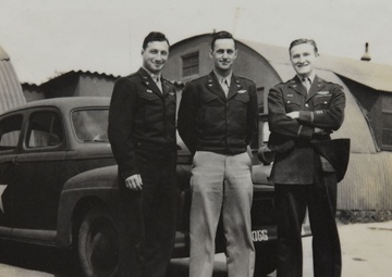 ‘Rosie’s Riveters’ nose art dedication immortalizes legacy of 100th BG pilot with 100th ARW