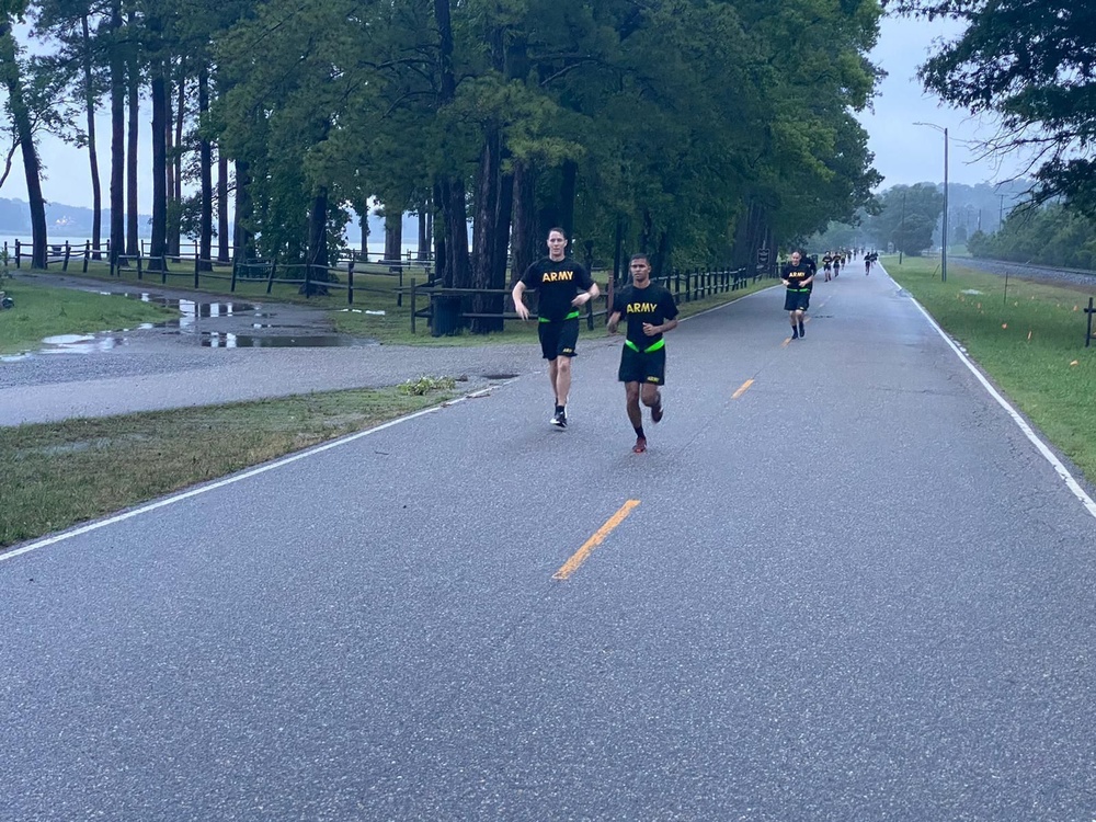 U.S. Army Soldiers conduct four mile run assessment