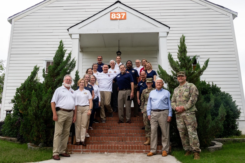 Cobb County Honorary Commanders Association visits CNGC