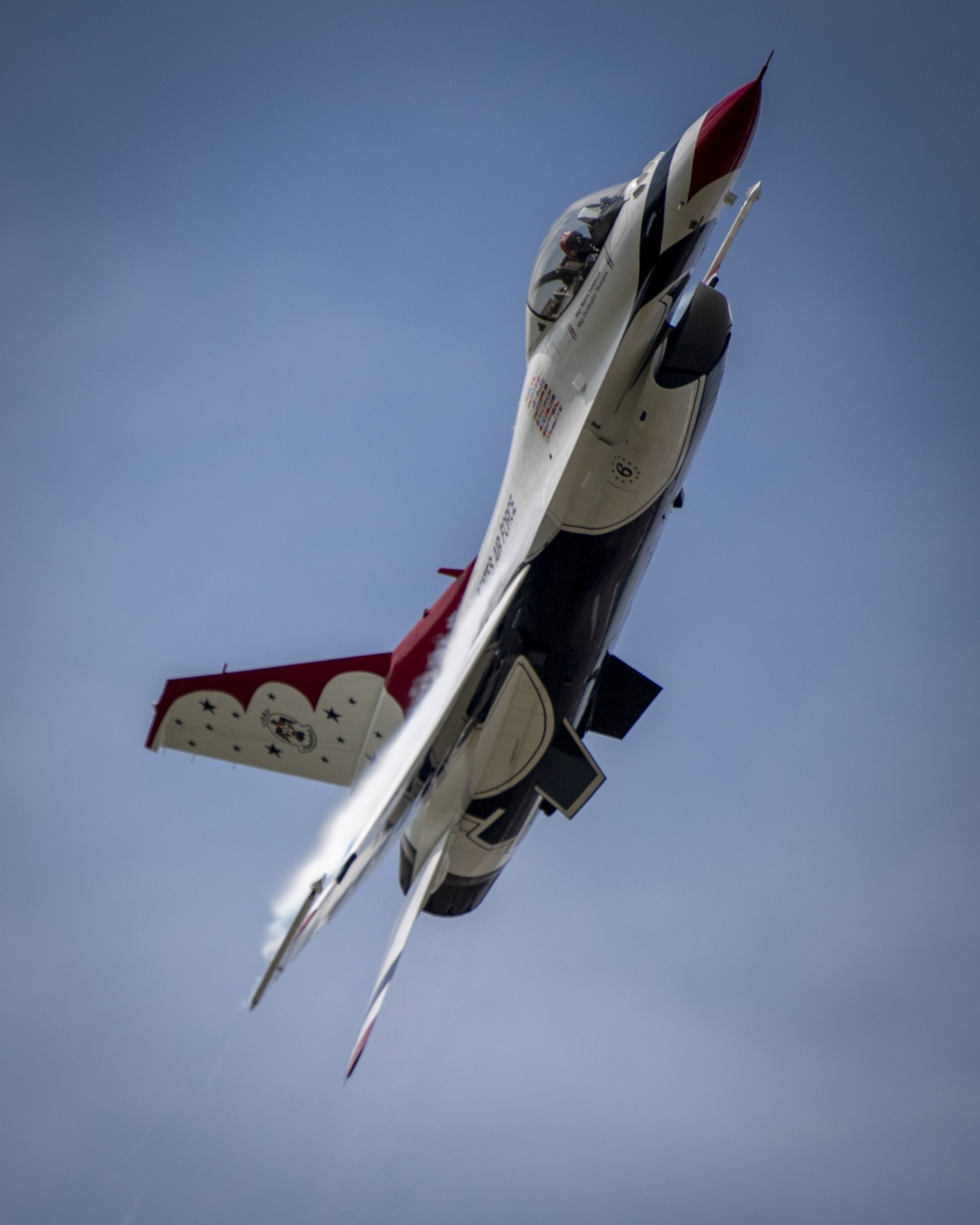 Thunderbirds headline Great Tennessee Air Show