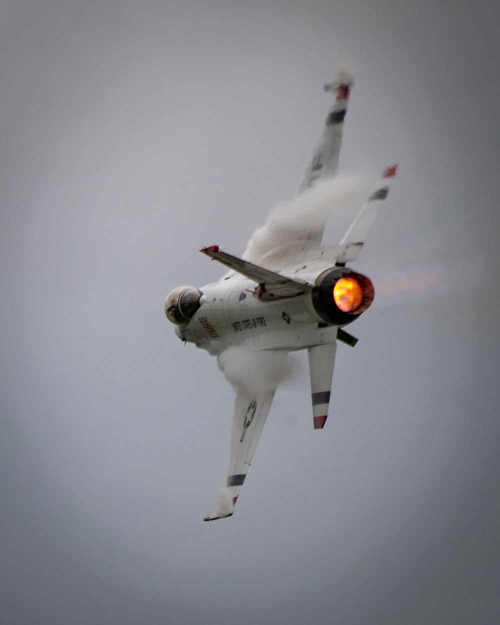 Thunderbirds headline Great Tennessee Air Show