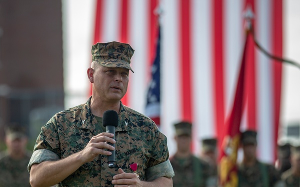 Col. Gary A. McCullar assumes command of Marine Corps Engineering School