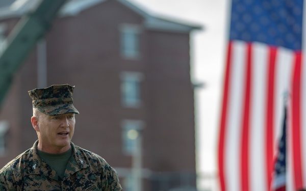 Col. Gary A. McCullar assumes command of Marine Corps Engineering School