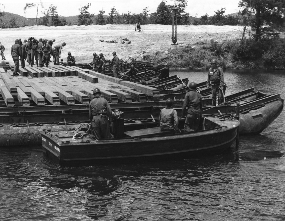 1960 bridging operation at Camp McCoy