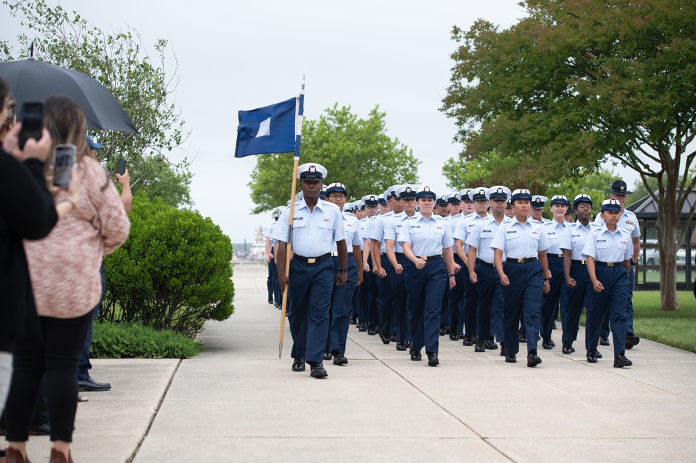 Recruits from Papa-200 graduate Coast Guard boot camp