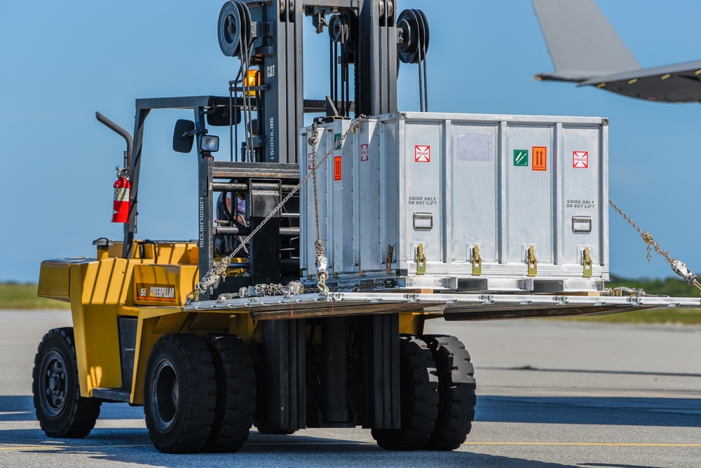 C-17 Delivers Spacecraft to Cape Canaveral SFS