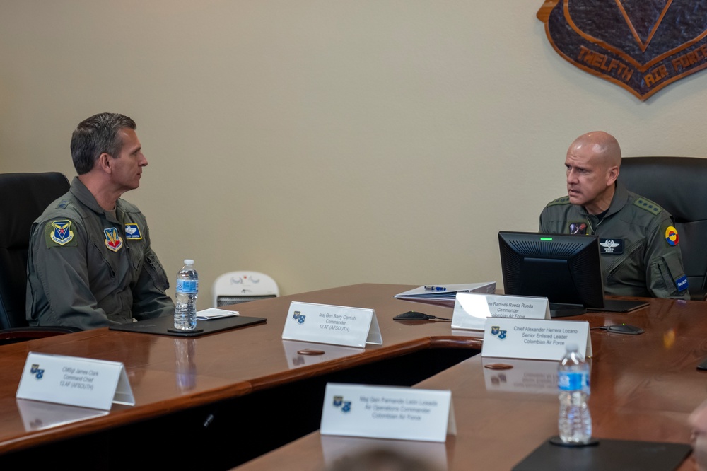 Colombian Air Force Commander visits 12th Air Force (Air Forces Southern)