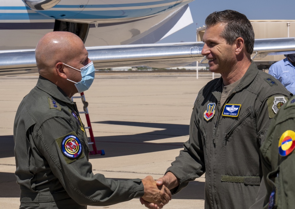 Colombian Air Force Commander visits 12th Air Force (Air Forces Southern)