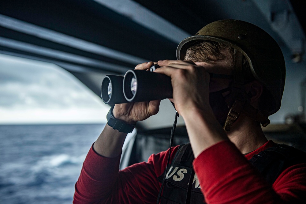 USS Harry S. Truman (CVN 75) transits the Atlantic Ocean.