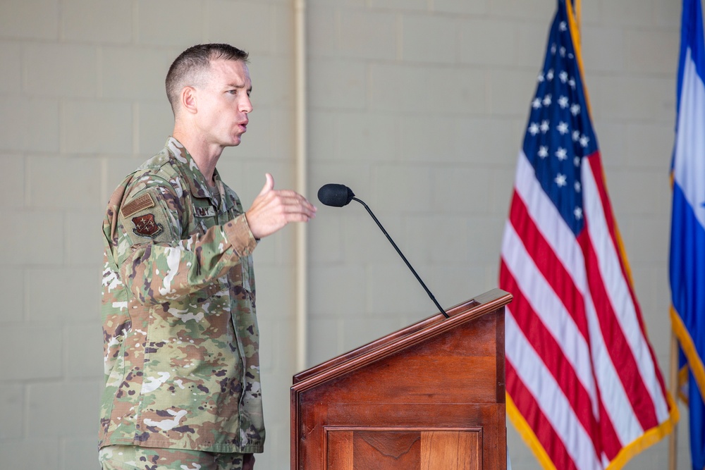 Lt. Col. Michael Lopez assumes command of 612th ABS in Honduras