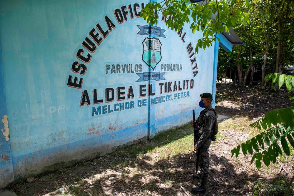 U.S. military brings healthcare to Guatemala during RS-21