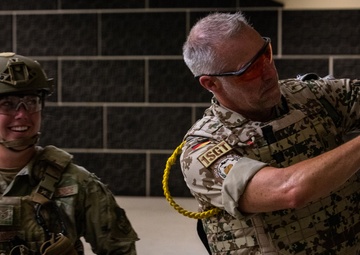 Al Udeid tests international proficiency