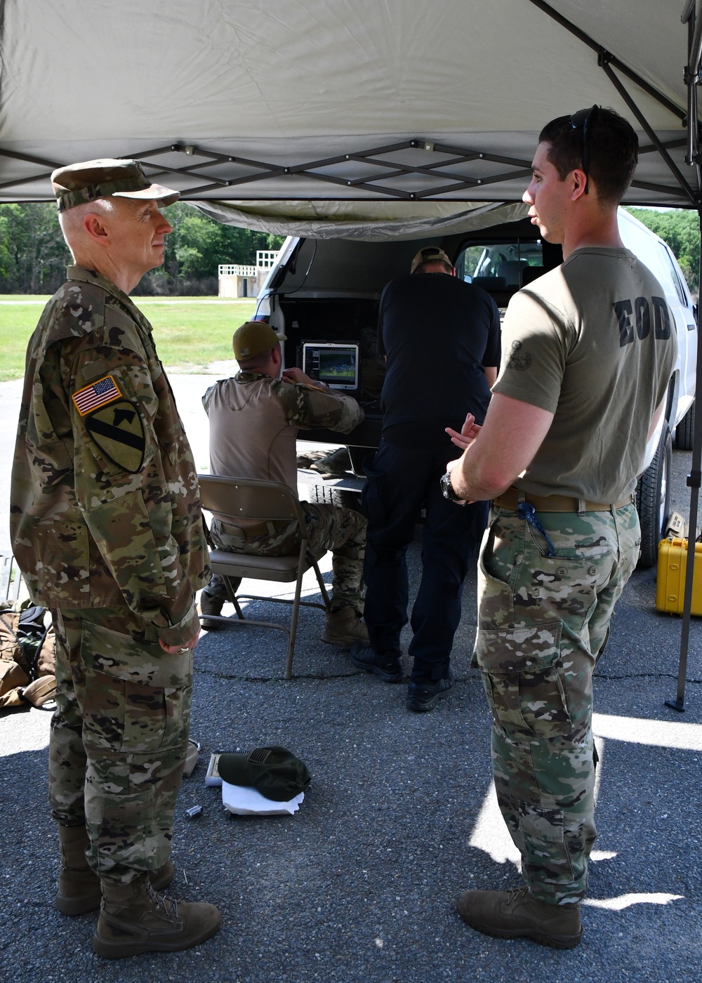 104th Explosive Ordnance Disposal team trains for joint response