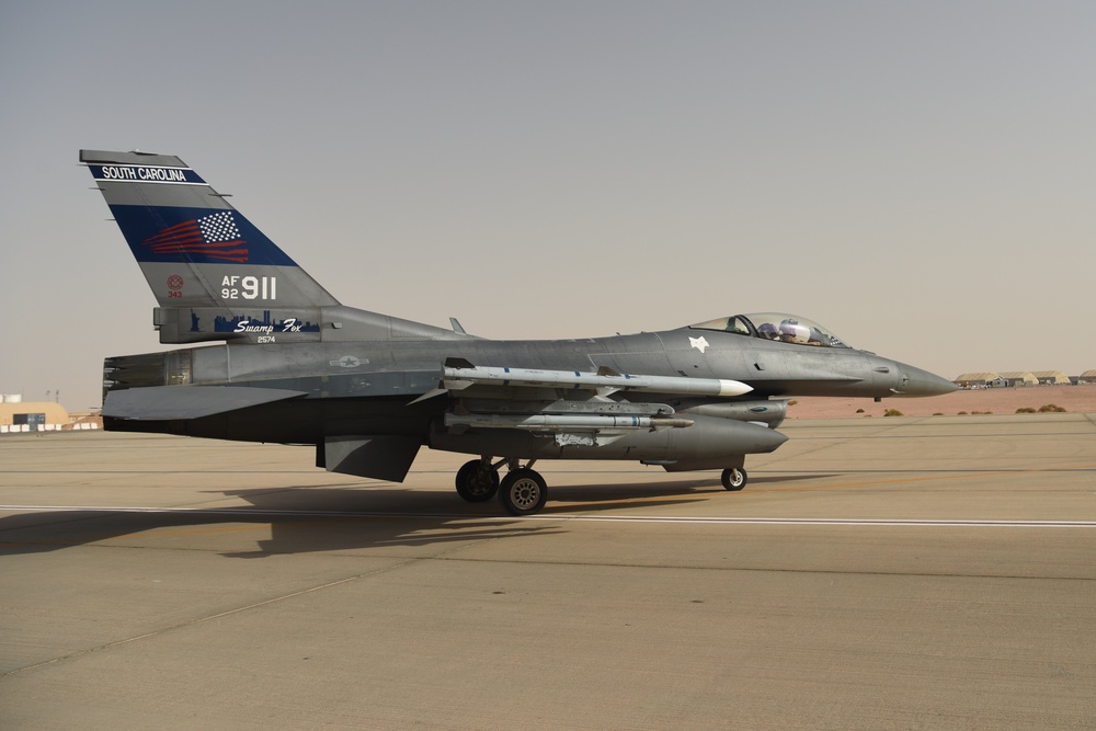 157th Airmen prepare jets for takeoff