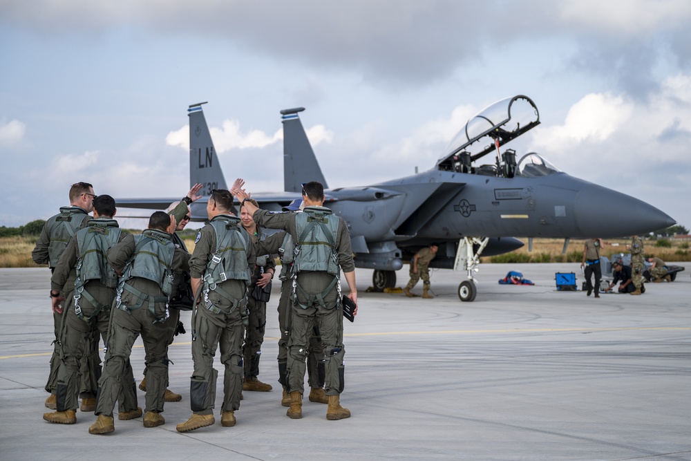 Liberty Wing conducts live weapons load during Poseidon’s Rage