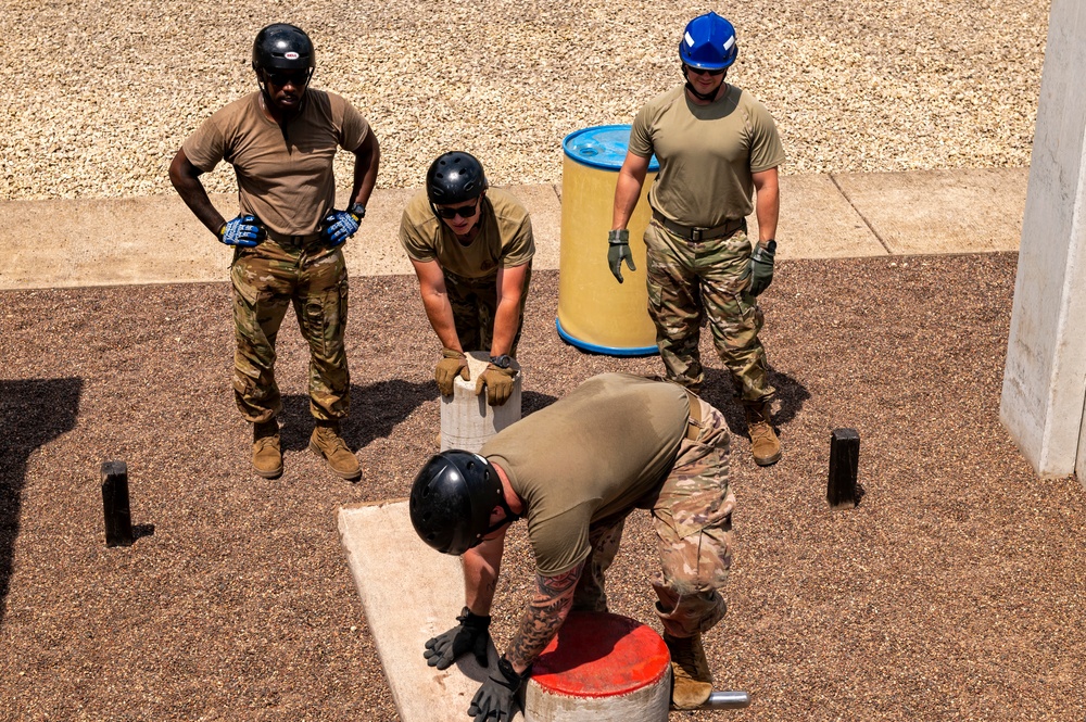 Firefighters complete Leadership Reaction Course at PATRIOT 21