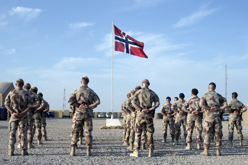 Coalition Forces celebrate Norwegian Constitution Day in Iraq