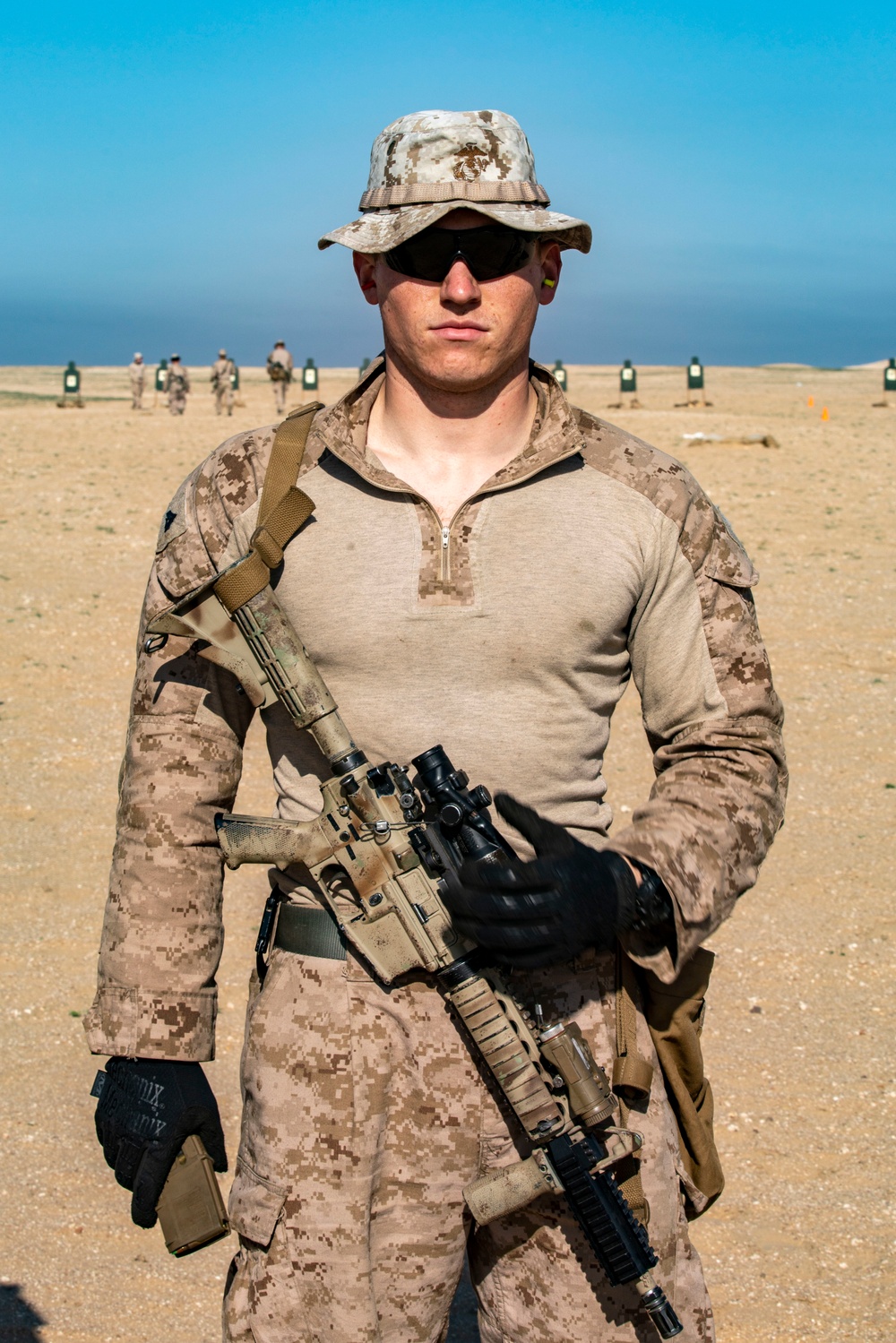 15th MEU LAR Det. conducts live-fire range