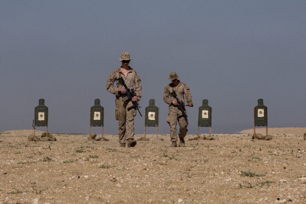 15th MEU LAR Det. conducts live-fire range