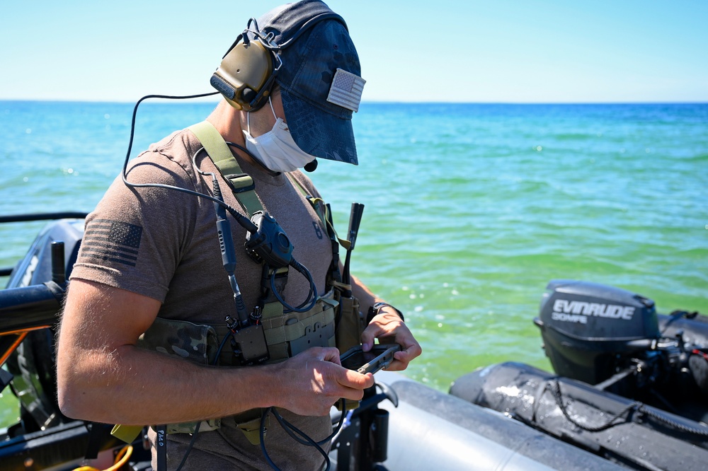BALTOPS 50 EOD mine recovery training