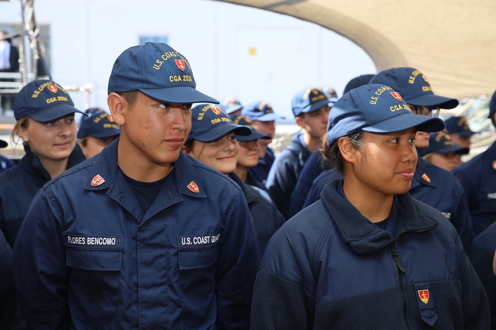 U.S. Coast Guard Atlantic Area commander addresses cadets