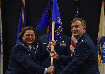 313th TRS welcomes new commander
