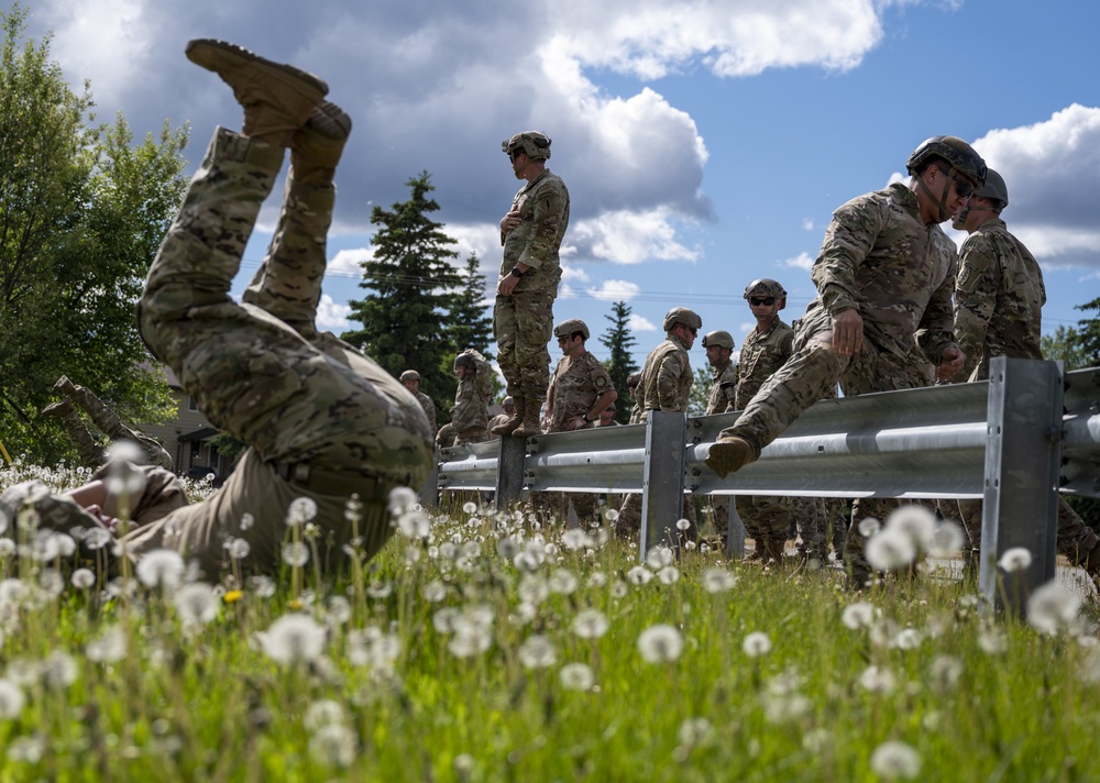 Red Flag-Alaska 21: Green Berets prep to jump