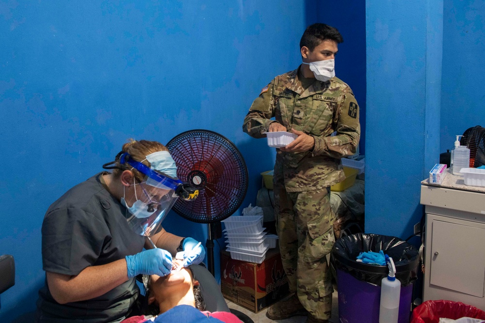 U.S. military provides dental care during RS-21