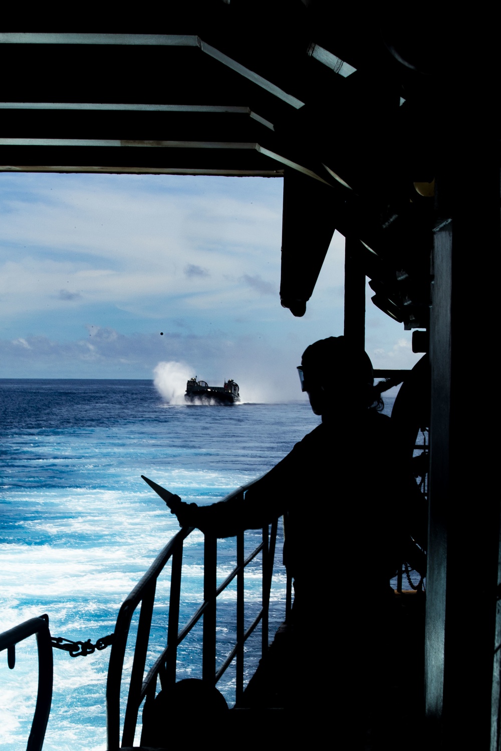 Japanese LCACs do training on USS Germantown