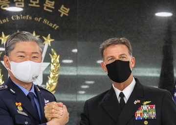 INDOPACOM Commander visits Republic of Korea