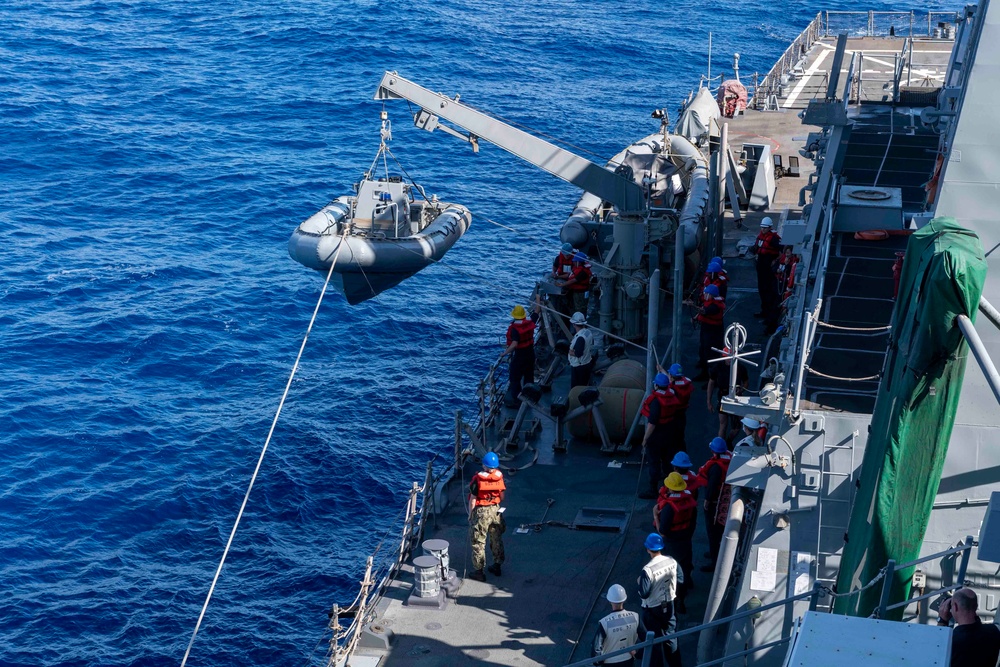 USS O’Kane Sailors conduct Small Boat OPS