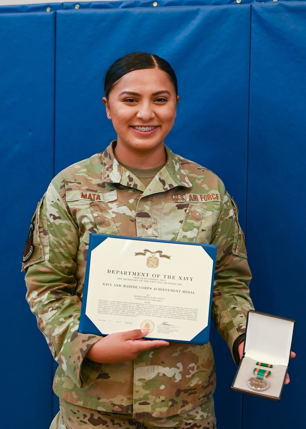 Services Airman receives Navy, Marine Corps achievement medal
