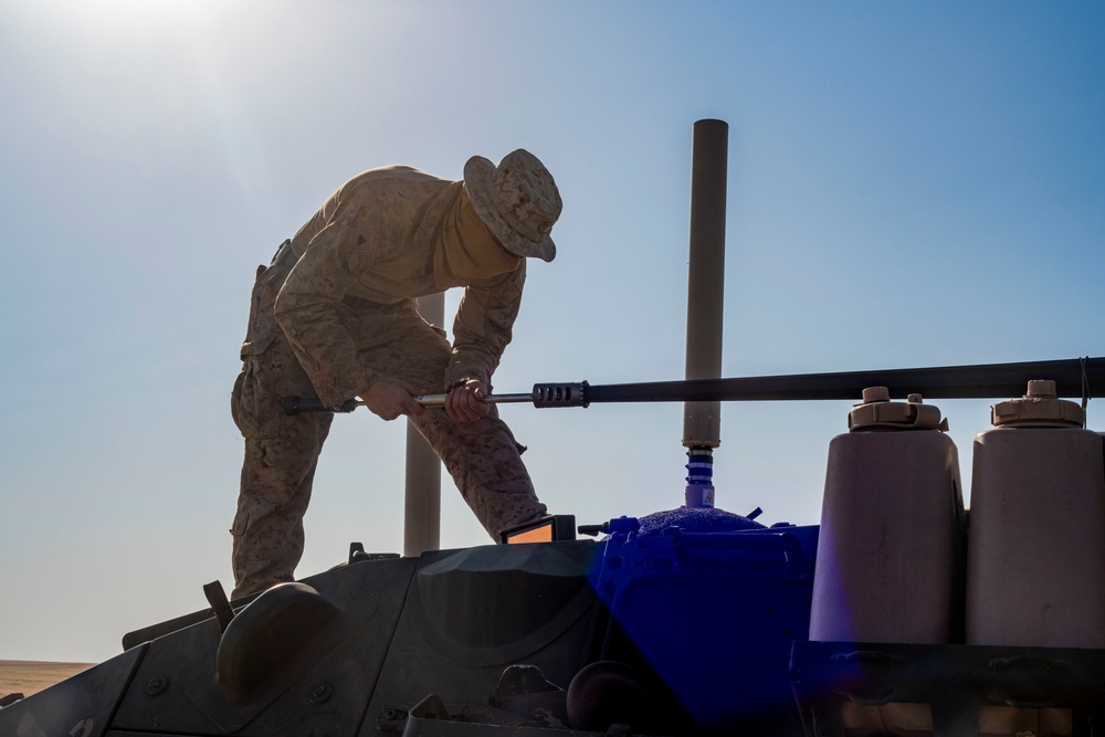 15th MEU LAR Marines zero 25mm cannons