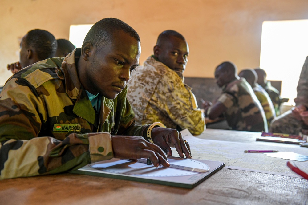 U.S, Niger Forces Conduct Joint Mortar Training Event