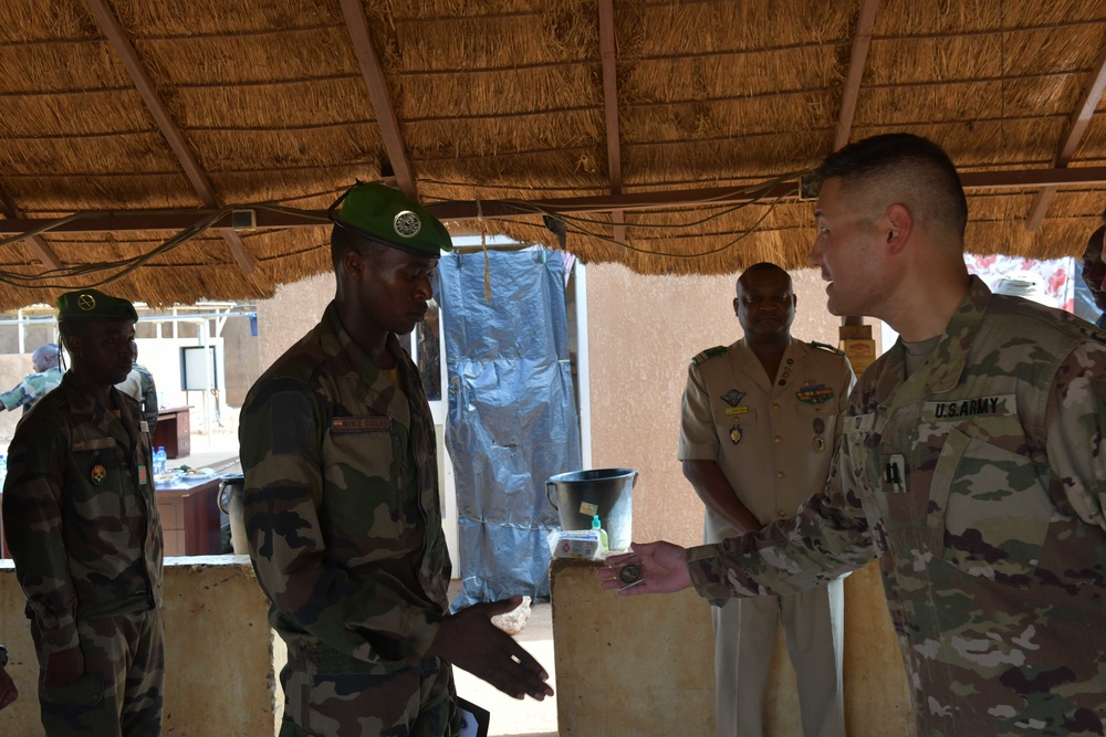 U.S, Niger Forces Conduct Joint Mortar Training Event