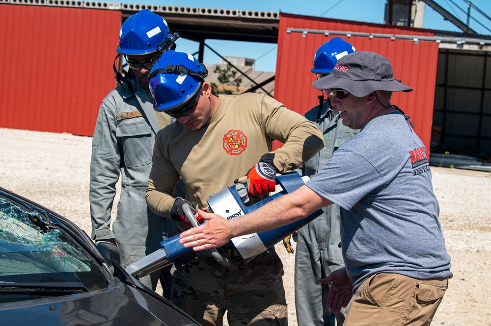 Firefighters conduct USAR training at PATRIOT 21