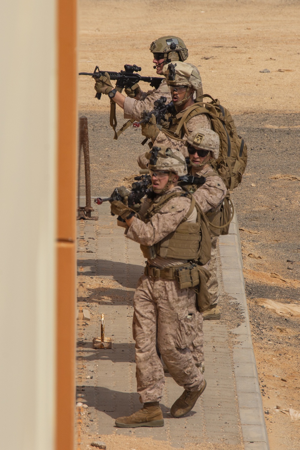 15th MEU Marines conduct TRAP and QRF