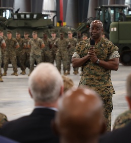 New 2d Marine Force Storage Battalion Commanding Officer Lt. Col. Fred Glencamp