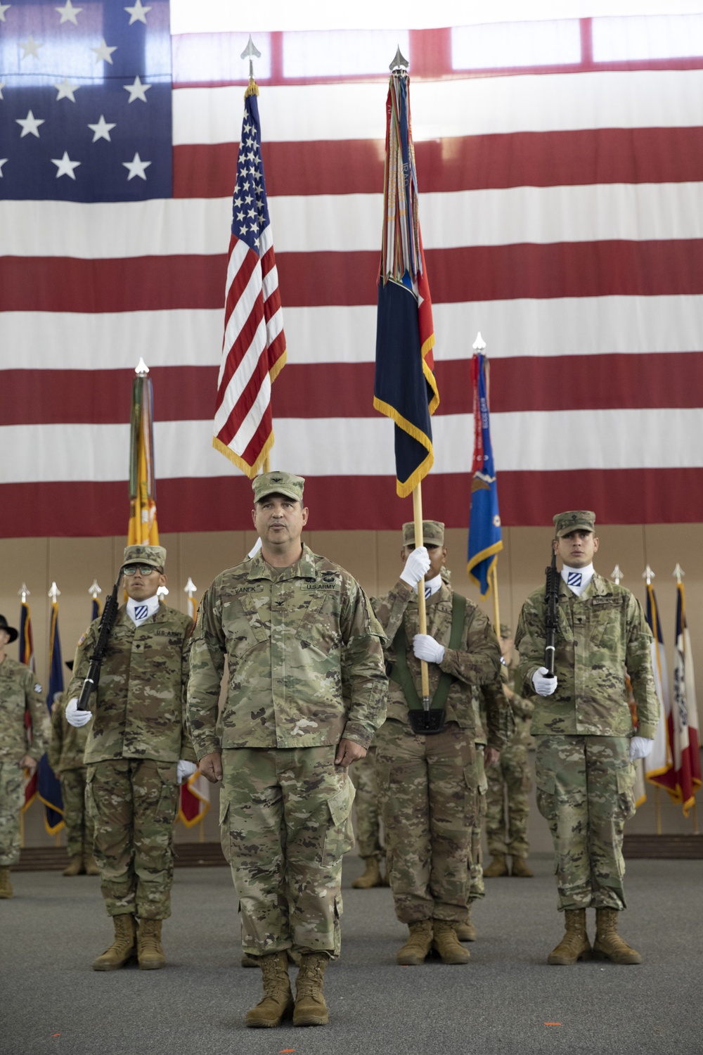 The Marne Air Soldiers of the 3rd Combat Aviation Brigade welcome new commander.