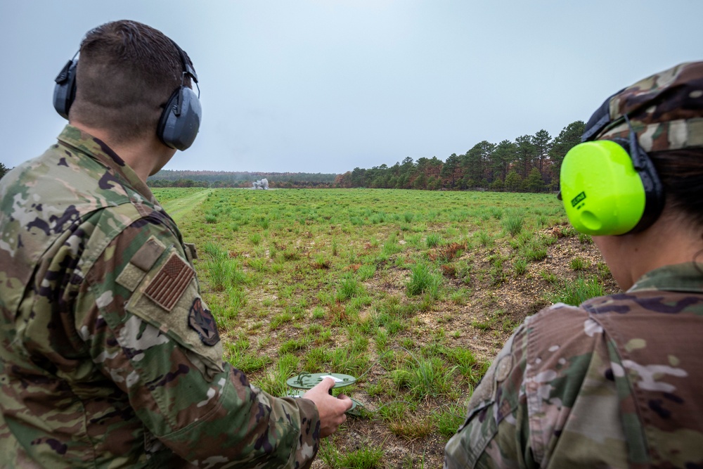 177th EOD trains 21st WMD-CST