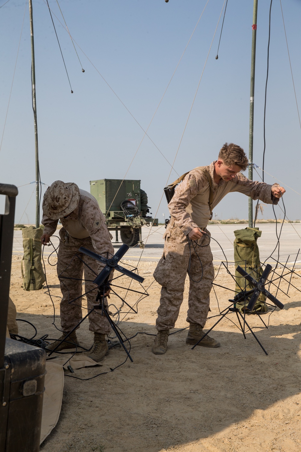 15th MEU Marines, Sailors conduct training while ashore