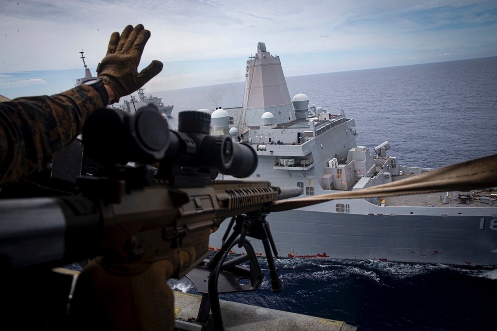 US Marines conduct a Maritime Interdiction Operation training exercise