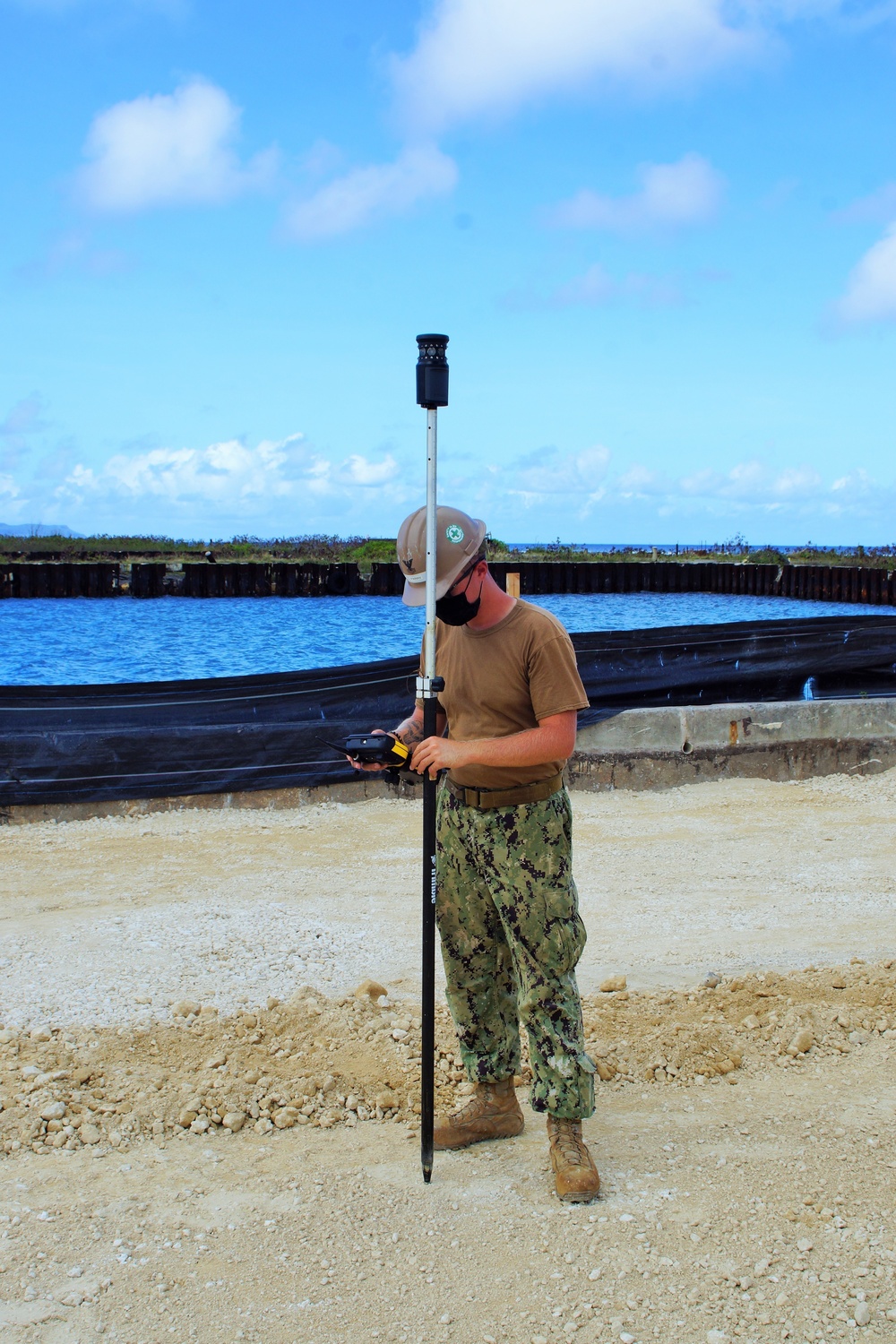 NMCB-4 prepares concrete placement for the Tinian Harbor