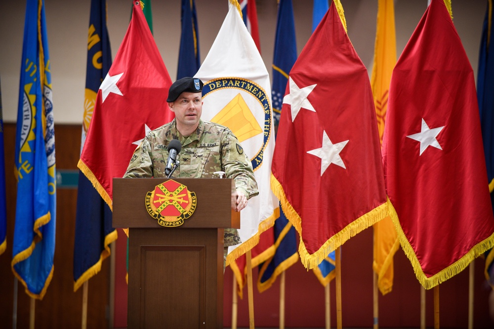 End of an era, new beginnings: USAG Humphreys changes command