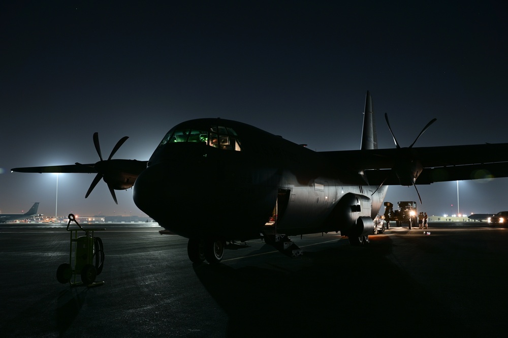 40th EAS prepare C-130 for tactical airlift in Kuwait &amp; Saudi Arabia