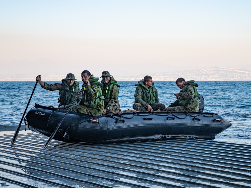 BLT 1/4 Marines conduct small boat raid training